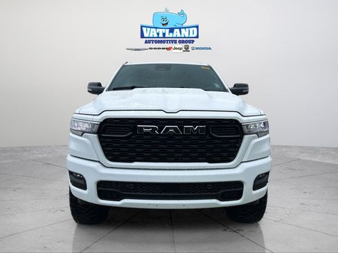 Used 2026 RAM 1500 Big Horn AWD/4WD image 8