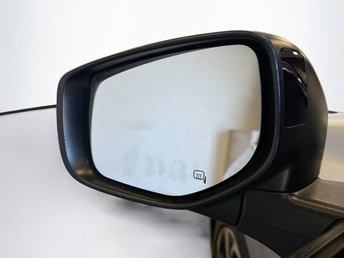 Used 2020 Subaru Legacy Limited image 16