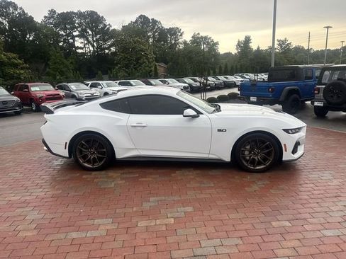 Used 2024 Ford Mustang GT Premium RWD image 37
