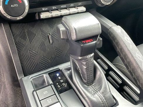 Certified 2024 Toyota Tacoma TRD Sport AWD/4WD image 17