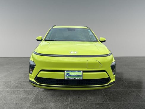 Used 2024 Hyundai Kona SEL FWD image 2