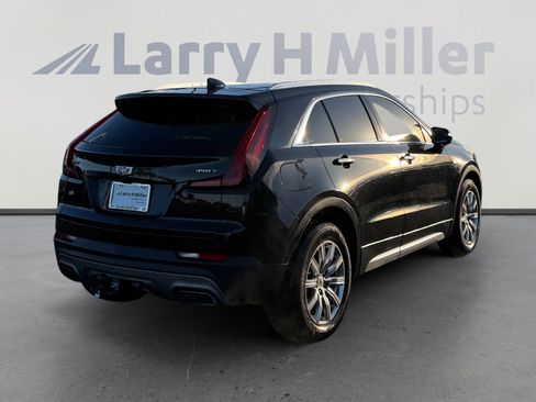 Used 2021 Cadillac XT4 Premium Luxury image 5
