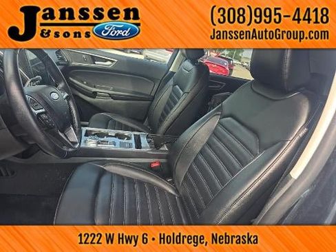 Used 2023 Ford Edge SEL AWD/4WD image 10