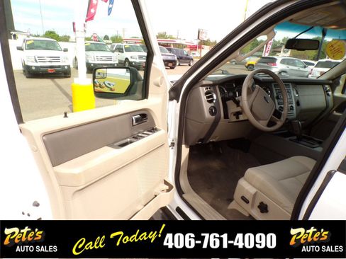 Used 2014 Ford Expedition XL image 19