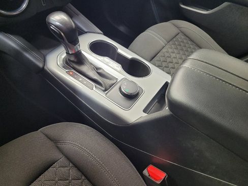 Used 2020 Chevrolet Blazer LT FWD image 26