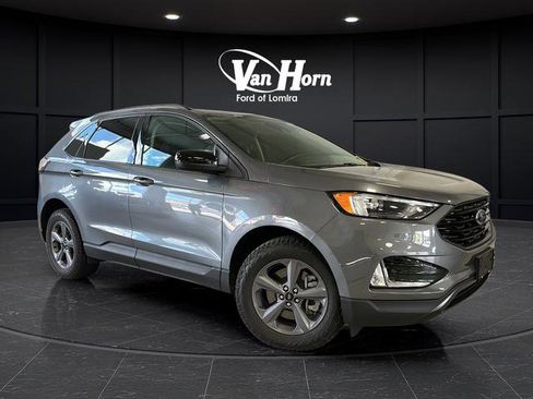 Used 2024 Ford Edge SEL w/ Sport Appearance Package AWD/4WD image 1