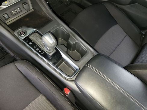 Used 2025 Nissan Sentra SV image 21