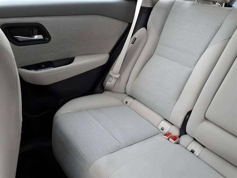 Certified 2023 Nissan Rogue SV image 16