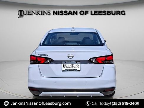 New 2025 Nissan Versa SV w/ Trunk Package image 5