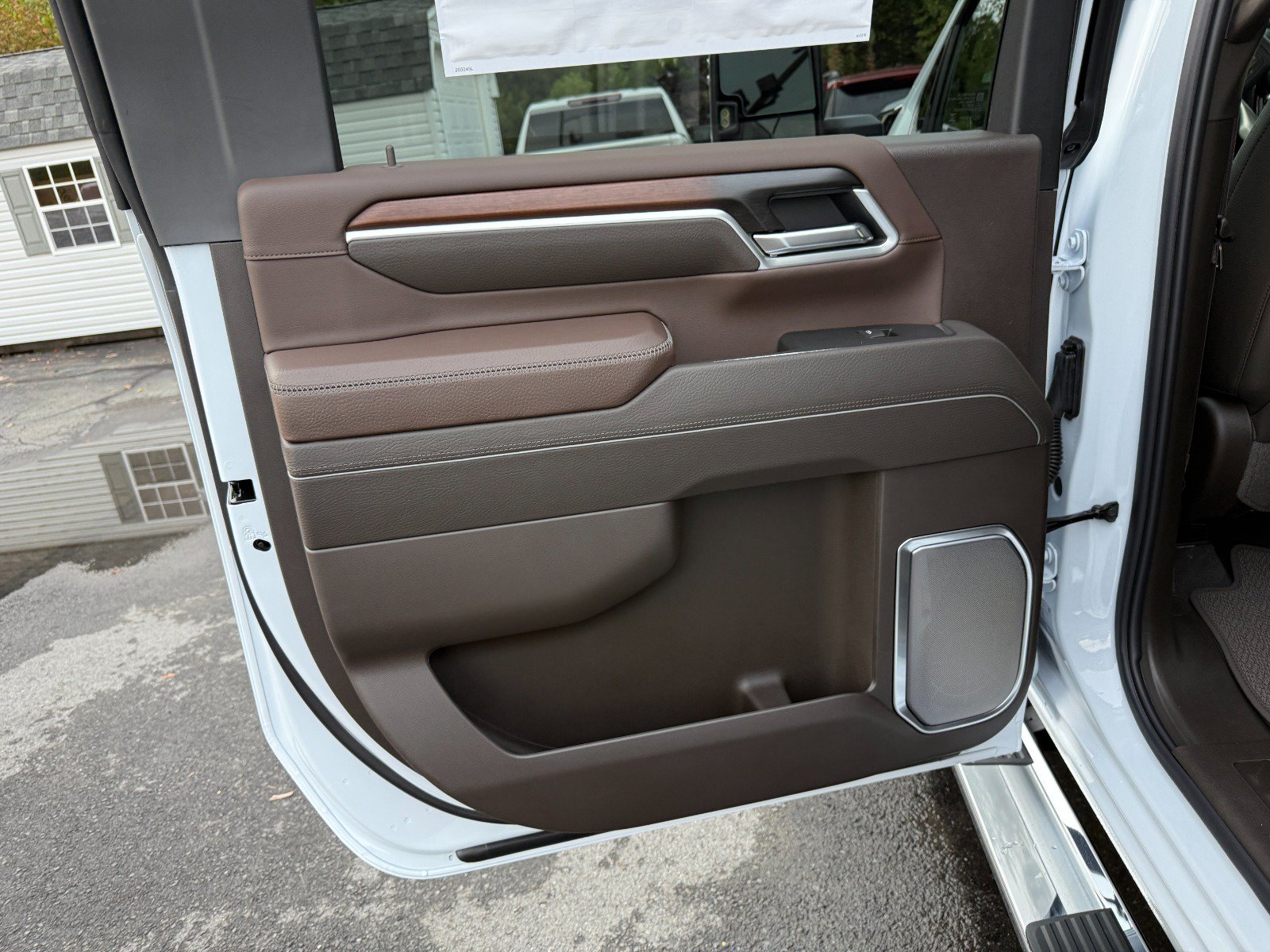 New 2026 GMC Sierra 3500 Denali AWD/4WD image 18