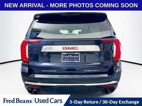 Used 2023 GMC Yukon XL Denali w/ Advanced Technology Package image 7