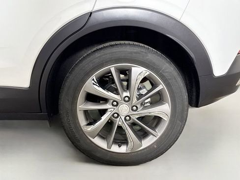 Used 2023 Buick Encore GX Essence w/ Experience Buick Package image 31