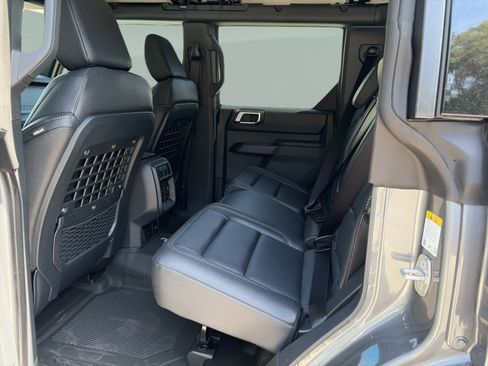 New 2026 Ford Bronco Badlands AWD/4WD image 16