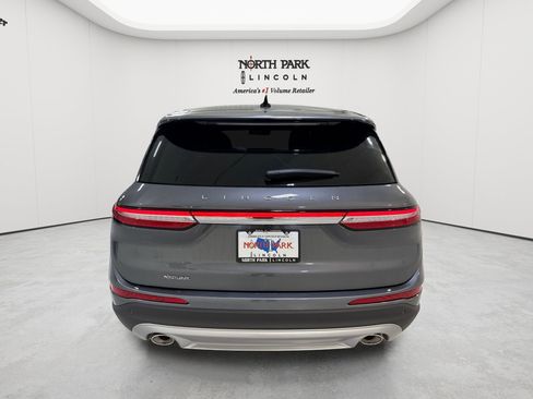 New 2026 Lincoln Corsair Premiere FWD image 26