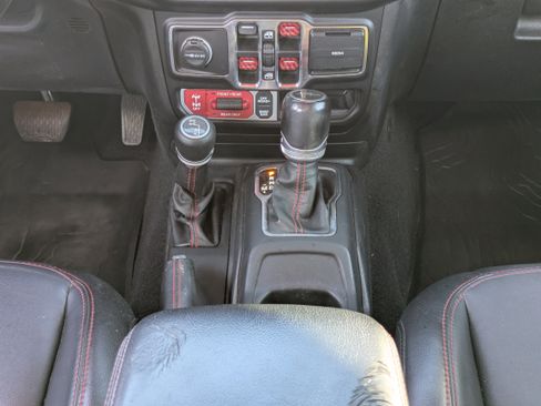 Used 2020 Jeep Gladiator Rubicon image 20