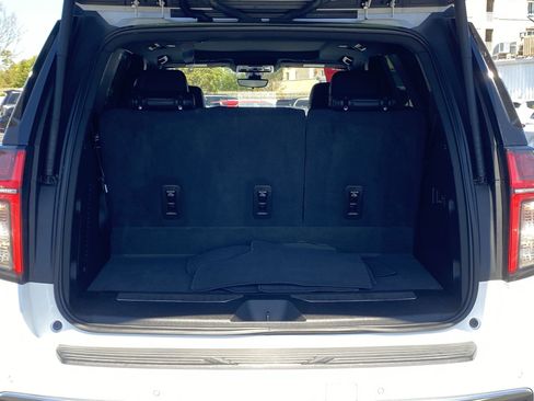 Used 2021 Chevrolet Tahoe High Country w/ Premium Package image 31