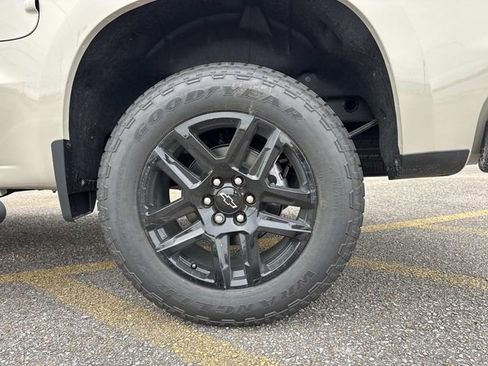 New 2026 Chevrolet Silverado 1500 Custom w/ Turbomax Blackout Package RWD image 17