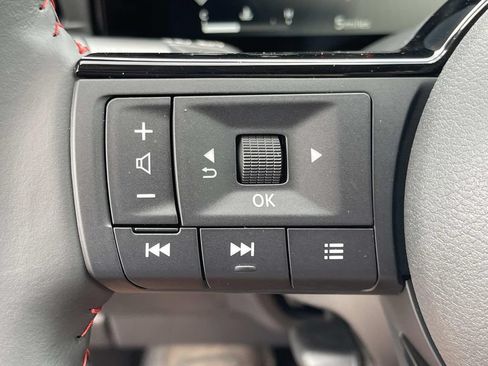 New 2026 Nissan Kicks SR w/ Cold Weather Package AWD/4WD image 30