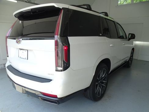 Certified 2024 Cadillac Escalade Sport w/ Touring Package AWD/4WD image 23