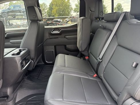 New 2026 GMC Sierra 1500 SLT w/ SLT Premium Plus Package AWD/4WD image 6