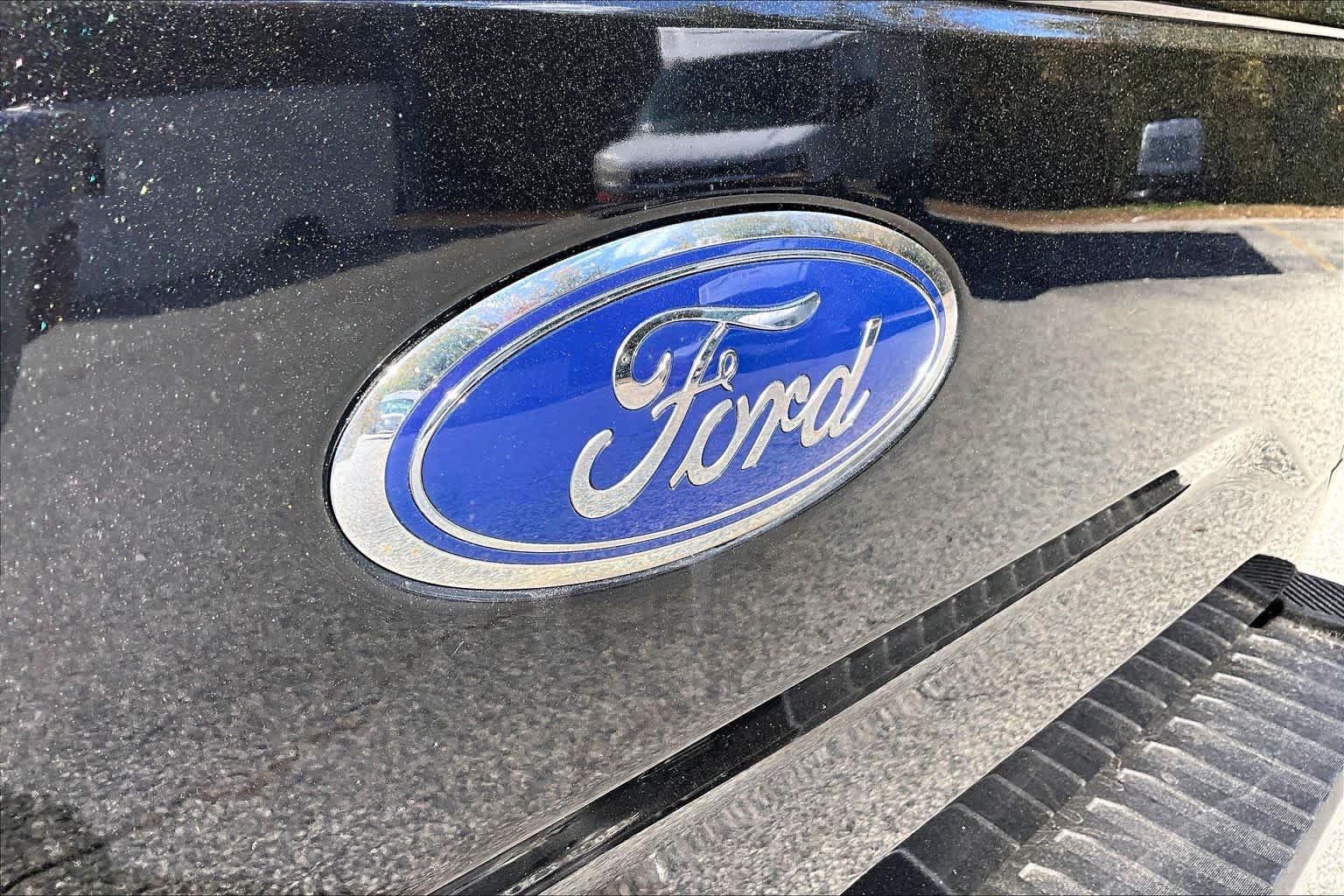 Used 2015 Ford F150 XL w/ Equipment Group 101A Mid AWD/4WD image 33