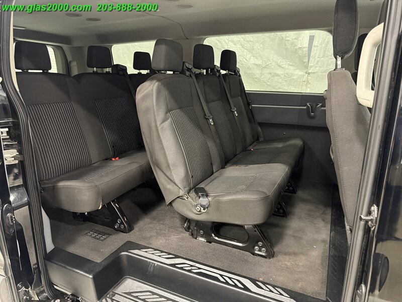 Used 2019 Ford Transit 150 XL RWD image 9