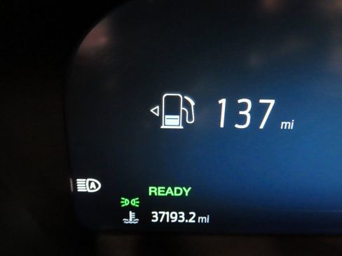 Used 2023 Ford Escape ST-Line Elite w/ Premium Technology Package image 13