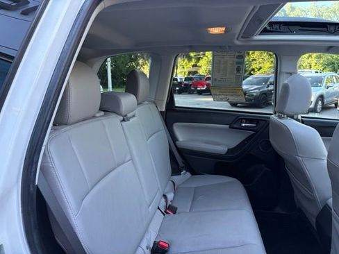 Used 2014 Subaru Forester 2.5i Touring AWD/4WD image 26