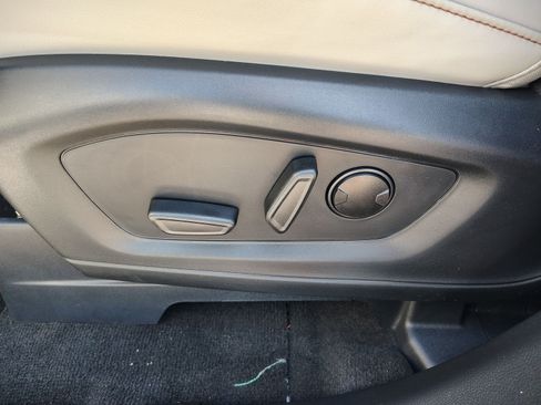 New 2026 Ford Explorer Active w/ Active Comfort Package RWD image 16