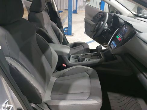 Certified 2025 Subaru Crosstrek 2.0i Premium image 10