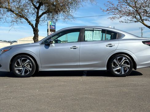 Used 2020 Subaru Legacy Limited image 7
