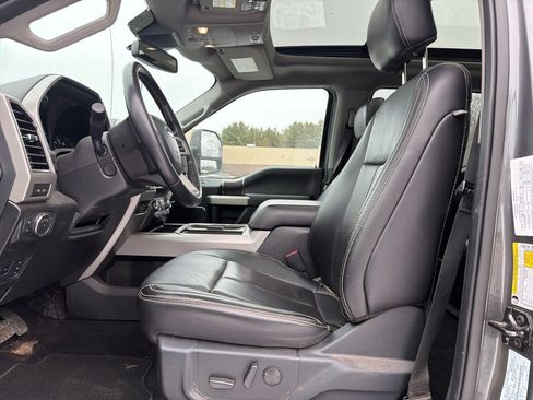 Used 2021 Ford F250 Lariat image 18