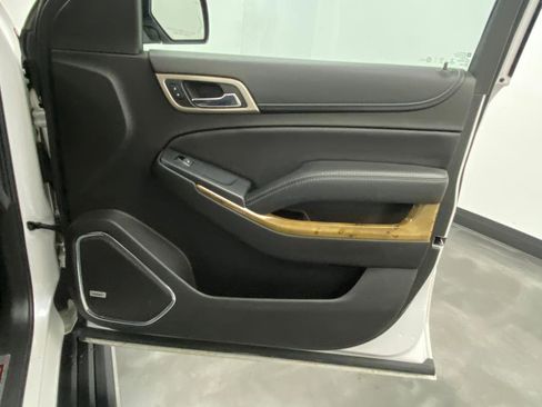 Used 2017 GMC Yukon Denali w/ Open Road Package image 46