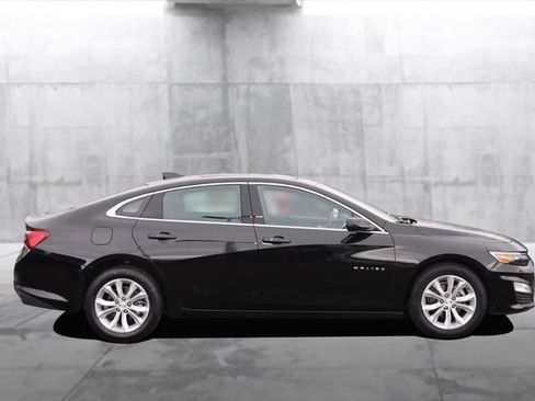 Used 2024 Chevrolet Malibu LT image 5