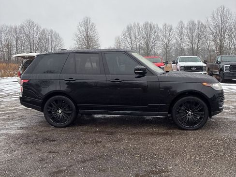 Used 2019 Land Rover Range Rover HSE image 3