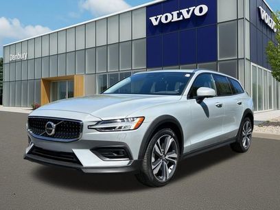 Certified 2025 Volvo V60 B5 Cross Country Plus