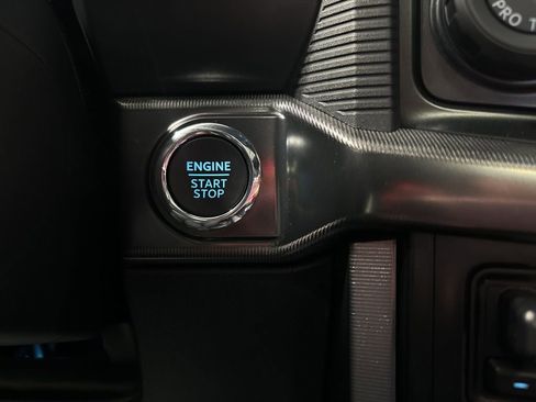 Used 2024 Ford F150 Platinum image 46