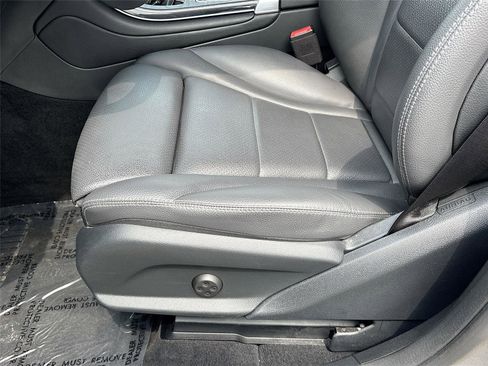 Used 2021 Mercedes-Benz GLC 300 4MATIC image 18