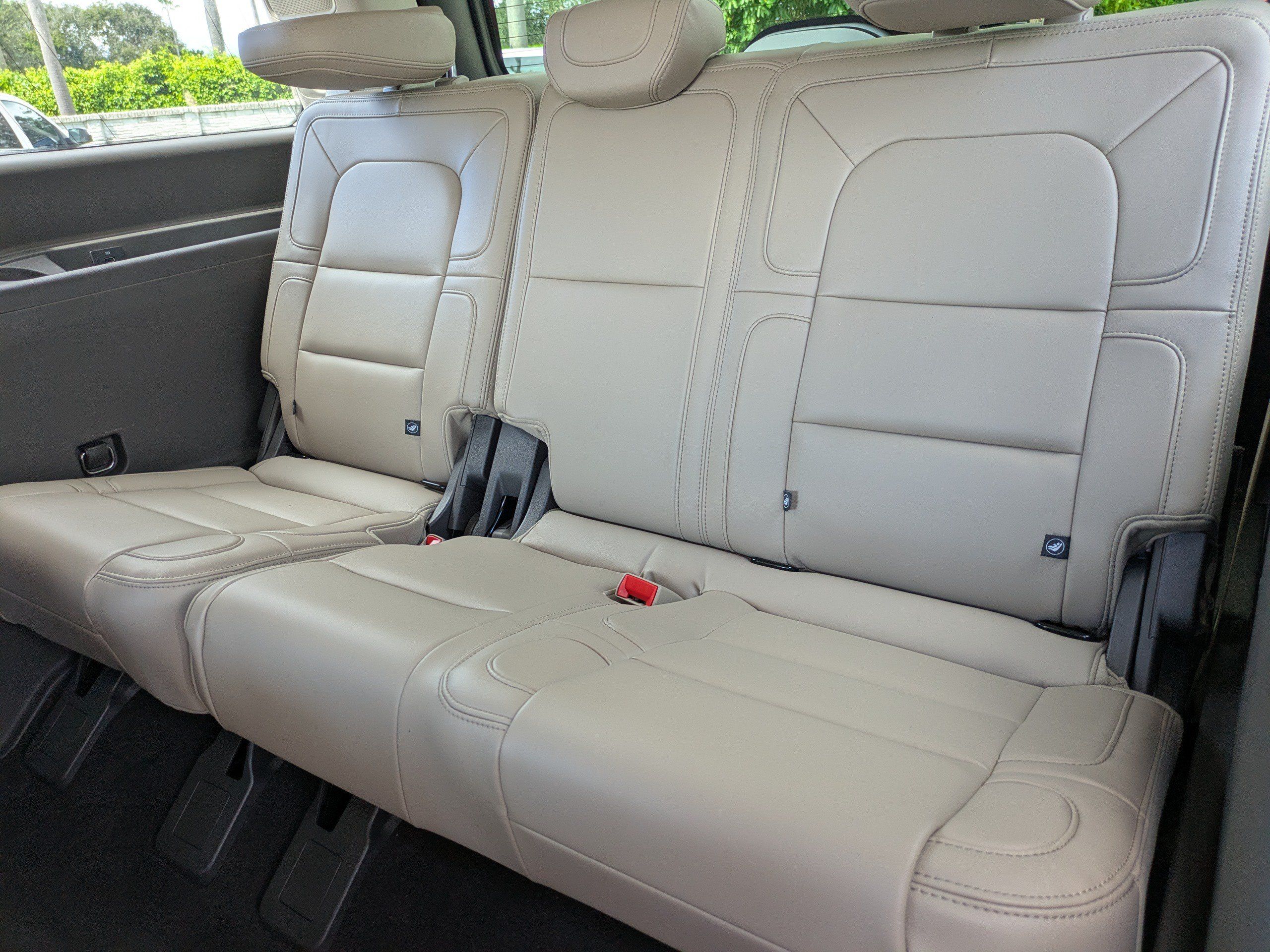 Used 2023 Lincoln Navigator Reserve RWD image 14