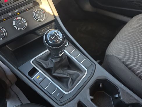 Used 2021 Volkswagen Jetta S w/ Driver Assistance Package FWD image 24