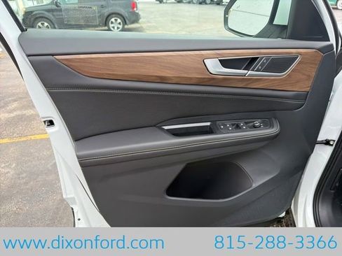 New 2026 Volkswagen Atlas SE image 23