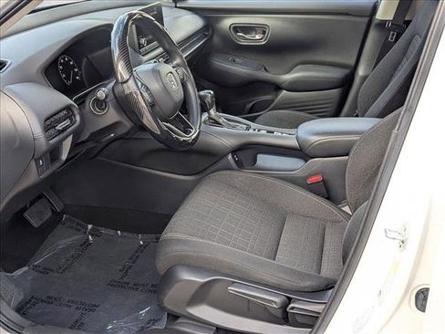 Used 2024 Honda HR-V LX image 15