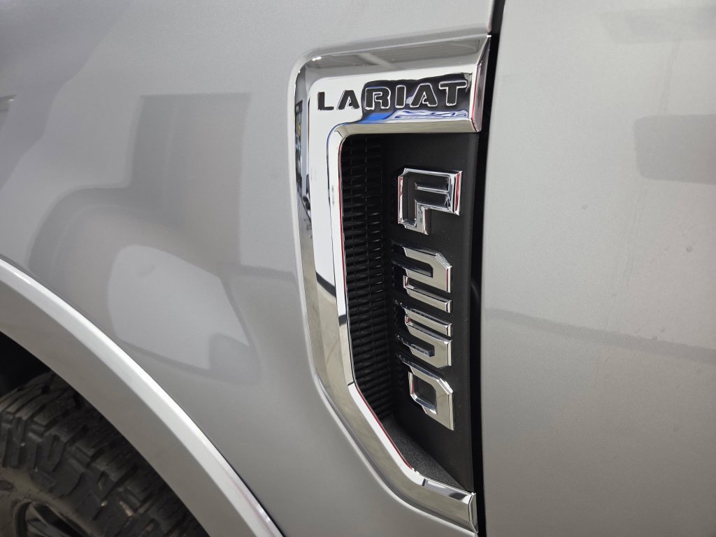 Used 2022 Ford F250 Lariat w/ Tremor Off-Road Package AWD/4WD image 20