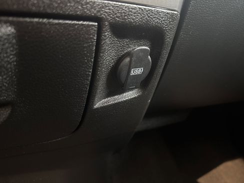 Used 2024 RAM 1500 Classic SLT image 23