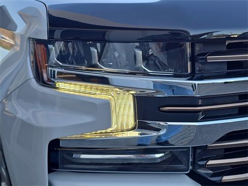Certified 2022 Chevrolet Silverado 1500 High Country image 10