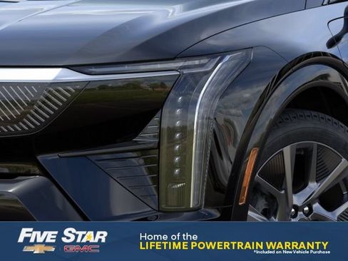 New 2026 Cadillac Optiq Luxury 1 w/ LPO, Floor Liner Package AWD/4WD image 10