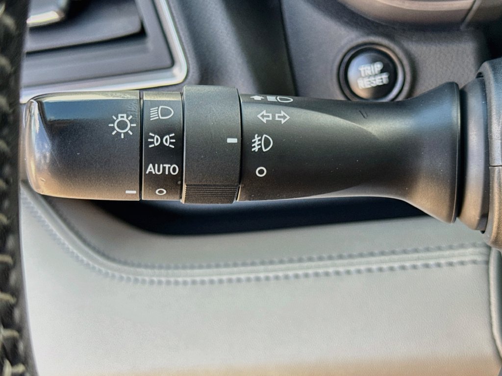 Used 2020 Subaru Ascent Touring w/ Popular Package #3 AWD/4WD image 12