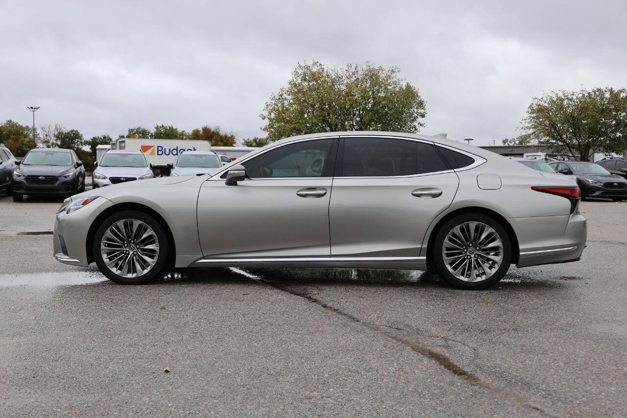 Used 2021 Lexus LS 500 w/ Accessory Package (Z2) RWD image 8