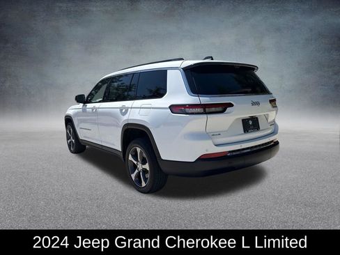 Used 2024 Jeep Grand Cherokee L Limited w/ Luxury Tech Group II AWD/4WD image 3