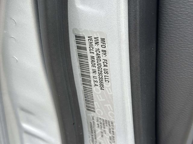 Certified 2025 Dodge Durango GT AWD/4WD image 12
